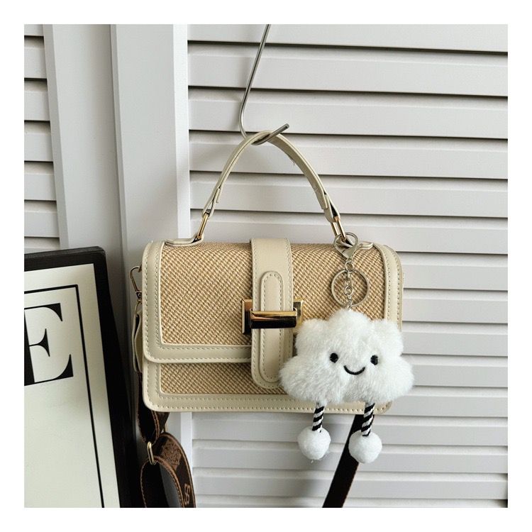 ELEGANT PREMIUM SLING BAG