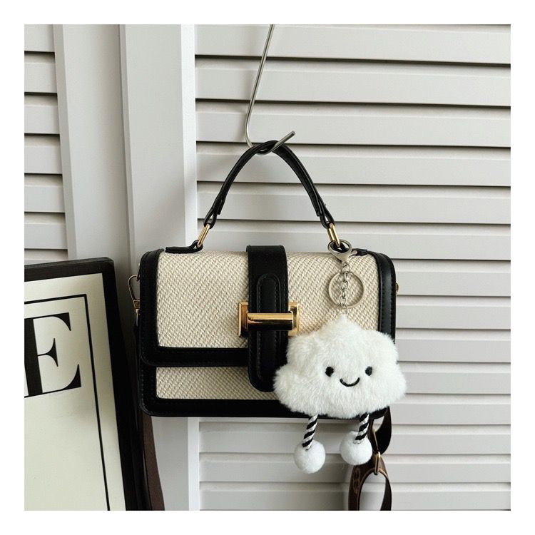ELEGANT PREMIUM SLING BAG