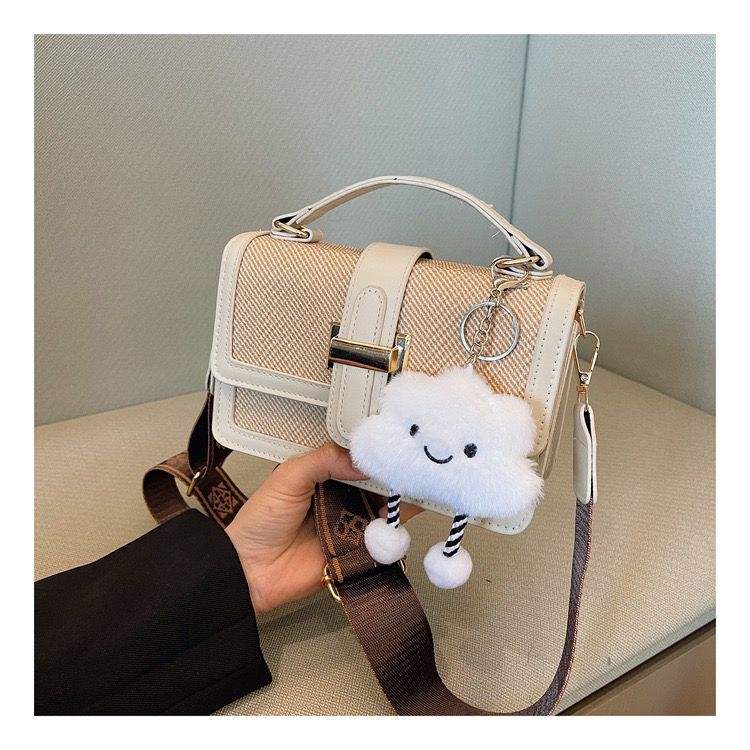 ELEGANT PREMIUM SLING BAG